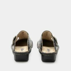 Shoes Classic Lax A Daisy Shoe -Deals Alegria Shoes Store ALG 6302 S3 0fc33fe1 d3ff 48ac 8344 c62c828a3ba1