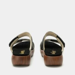 Brayah Black Sandal -Deals Alegria Shoes Store BRA 7441 S3 7f5605a4 3580 4836 894f 494bfc7a21b9