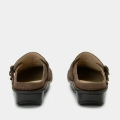 Shoes Brigid La Dee Dottie Brown Clog -Deals Alegria Shoes Store BRI 8117 S3 ee48b5fd abe1 48a7 9dff 7f6a0cfc1de6