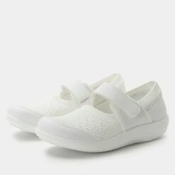 Shoes Dinamo White Shoe
