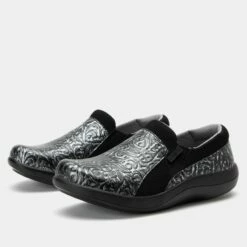 Shoes Duette Iron Shoe