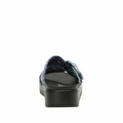 Mylee Itchycoo Grey Sandal 11 Mylee Itchycoo Grey Sandal -Deals Alegria Shoes Store MYL 7768X S3 8375c7aa 1de4 41e9 b682 cc5febf3c912