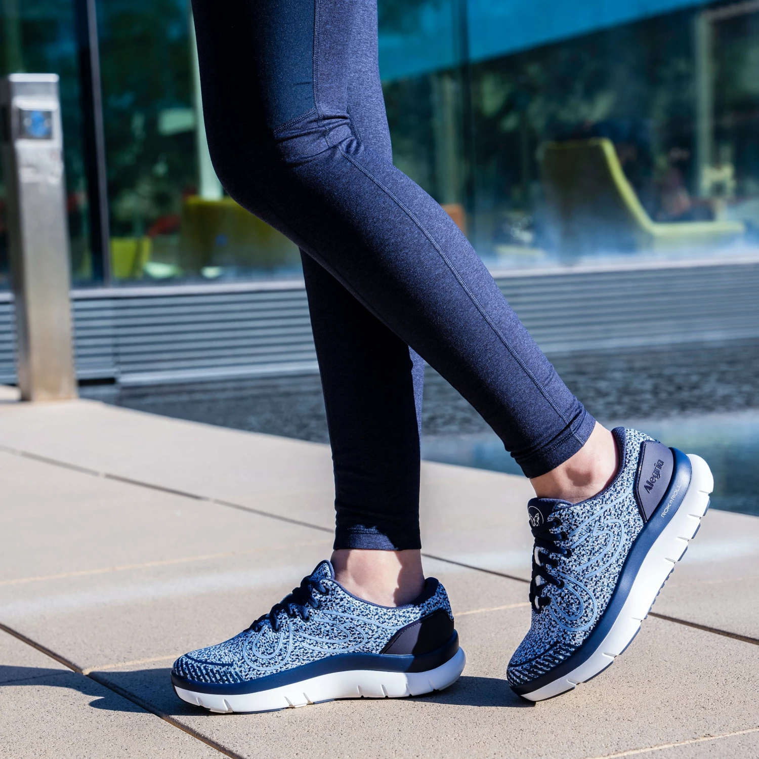 Roll On 2 Indigo Shoe 4 Roll On 2 Indigo Shoe - Image 2