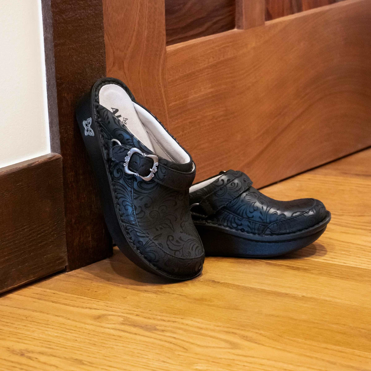 Shoes Seville Sail Away Clog 4 Shoes Seville Sail Away Clog - Image 2