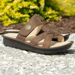 Victoriah Oiled Brown Sandal 9 Victoriah Oiled Brown Sandal -Deals Alegria Shoes Store VIC 7412 SX
